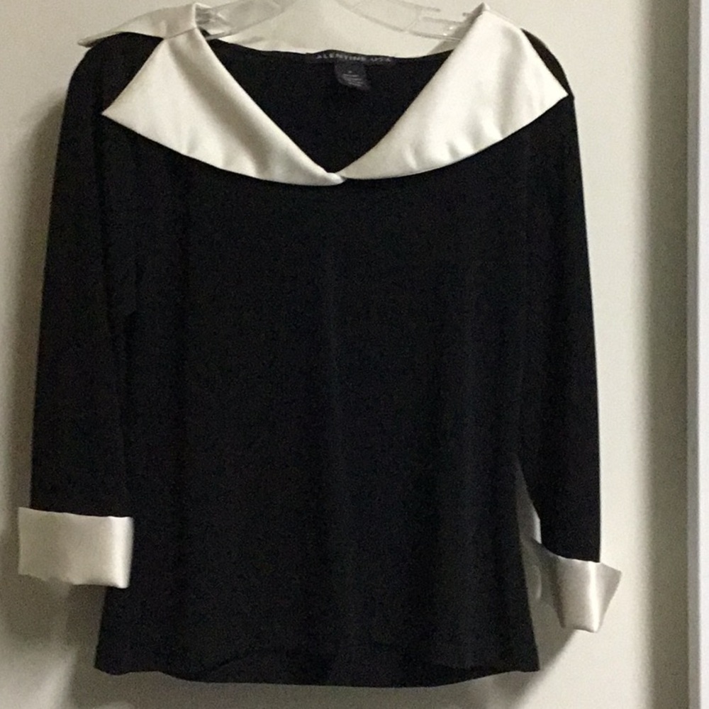Vintage Formal black and white top, French cuffs, Med